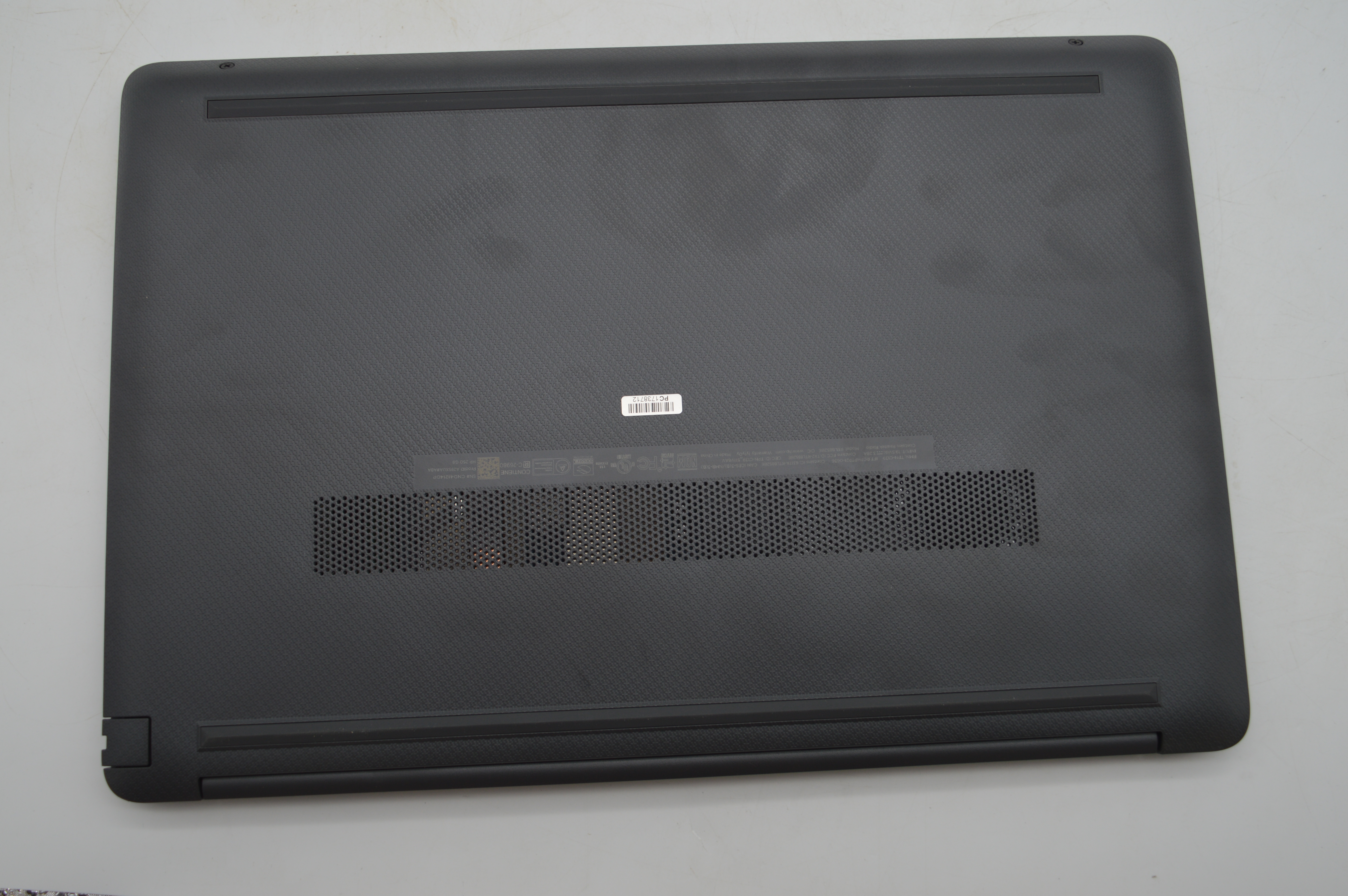 HP 250 G9 15.6″ Core i5 1235U 1.3GHz CPU 16GB RAM 512GB SSD A29SXUA PC1738712